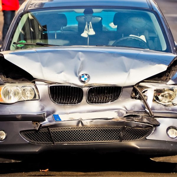 automobile, accident, vehicle-3734396.jpg